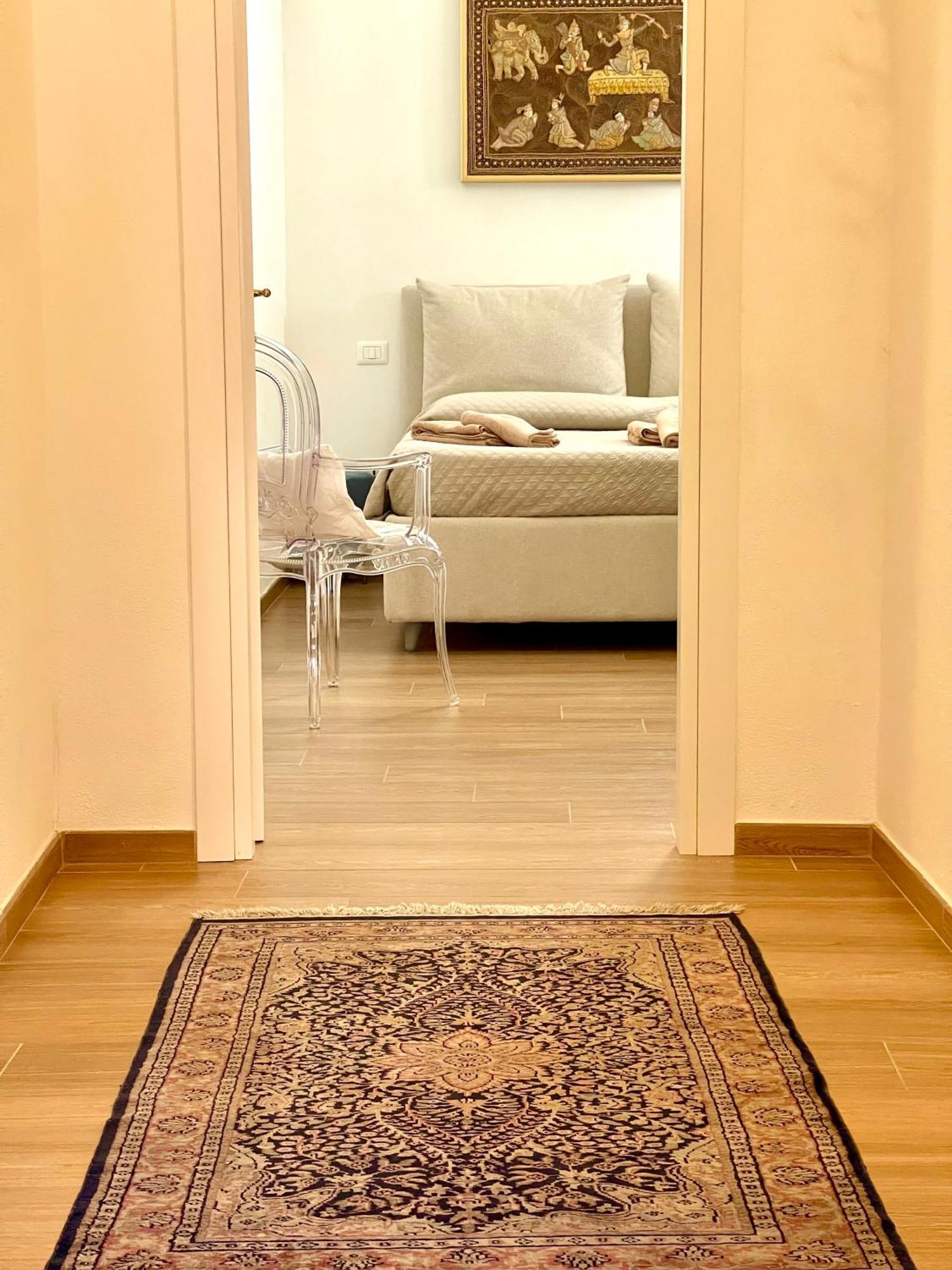 קליארי Home Viale Trento 16 מראה חיצוני תמונה